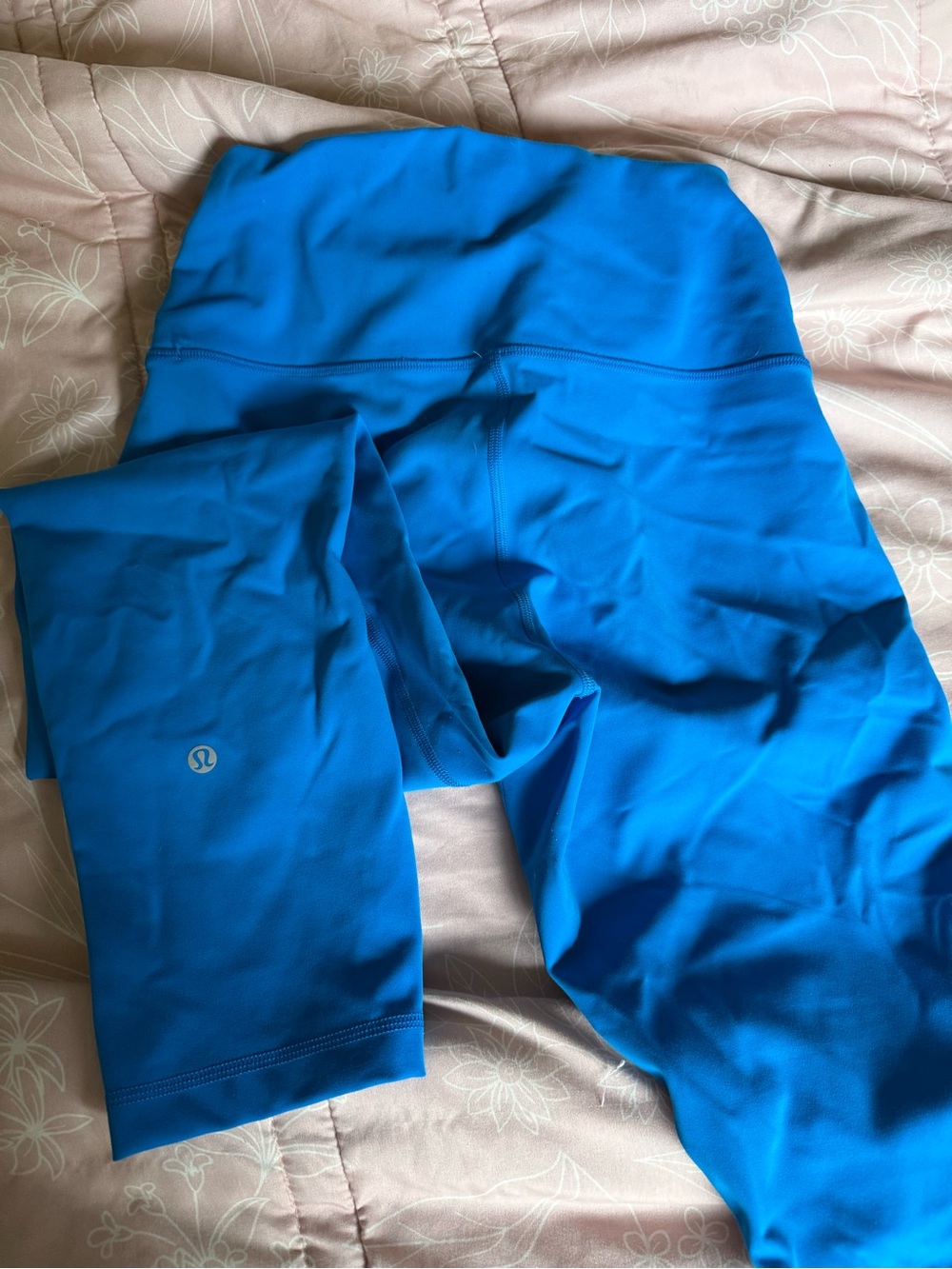 lululemon athletica electric blue workout leggings